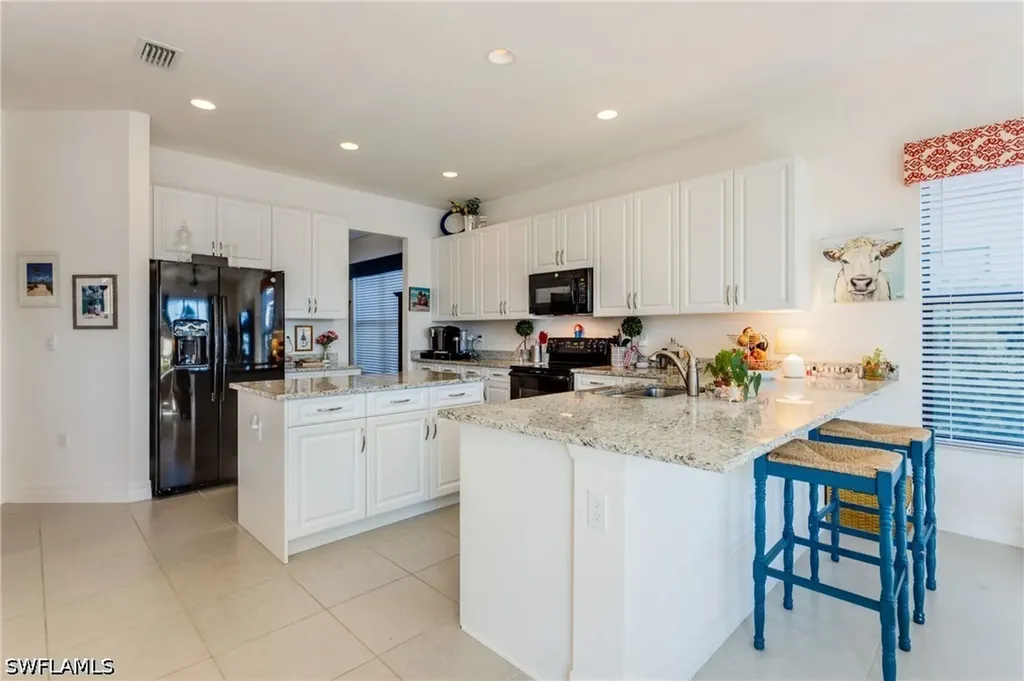 13755 Luna Drive Naples FL 34109