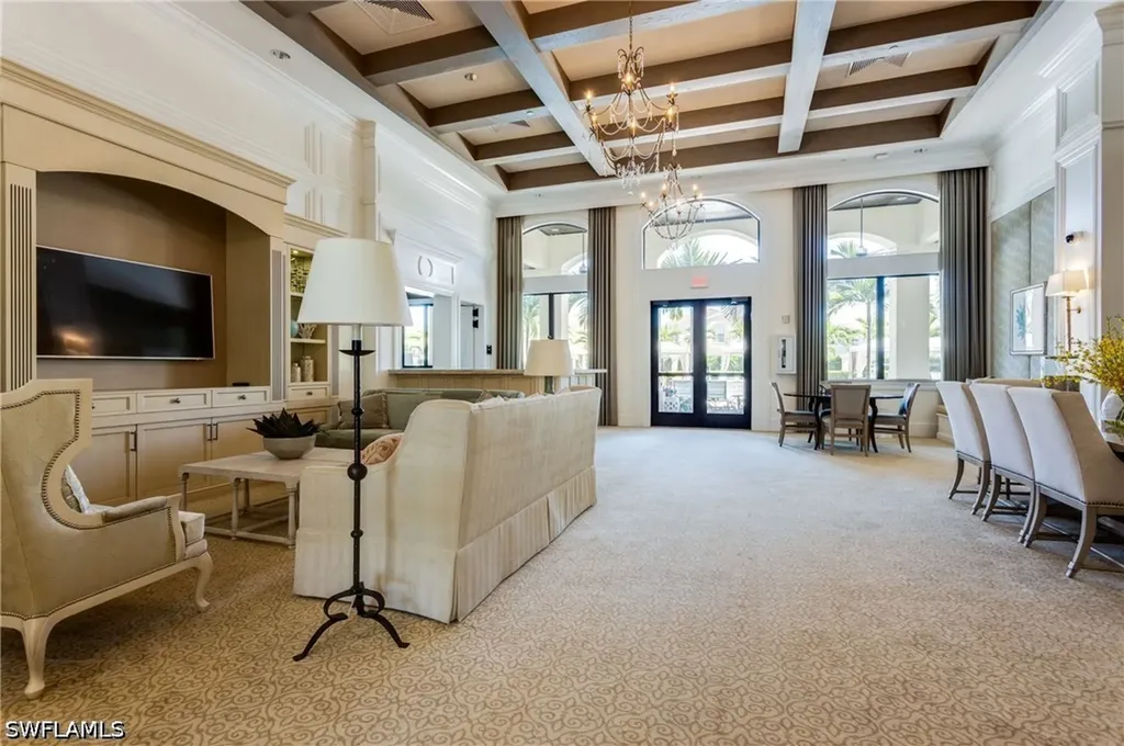 13755 Luna Drive Naples FL 34109