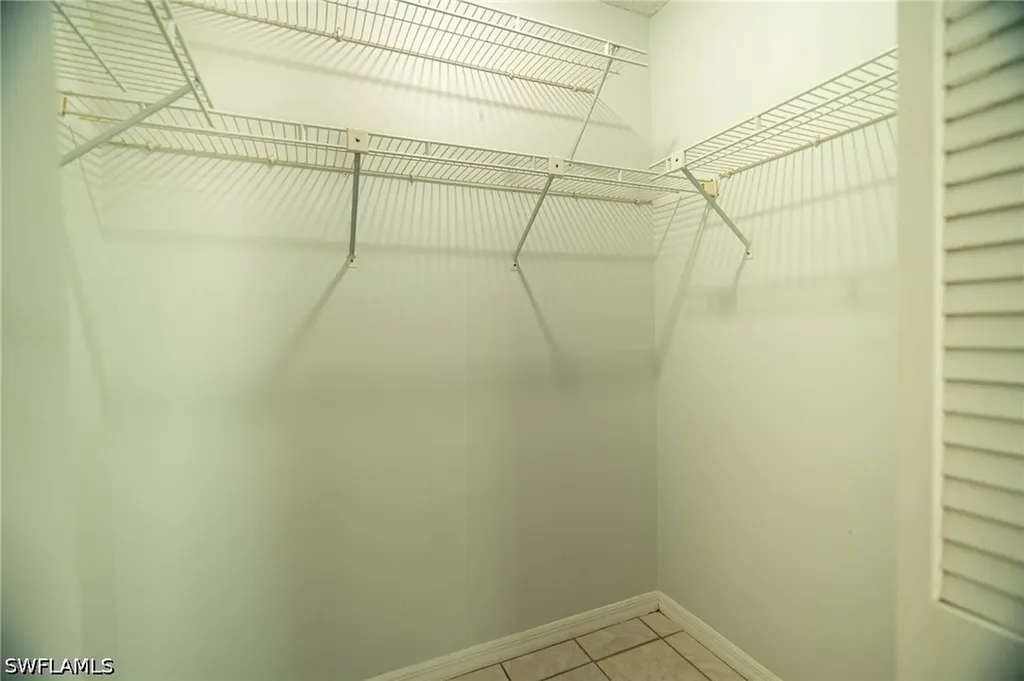 5254 Treetops Drive Naples FL 34113