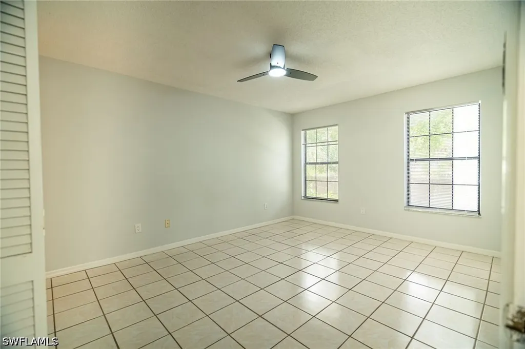 5254 Treetops Drive Naples FL 34113