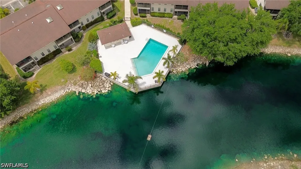 5254 Treetops Drive Naples FL 34113