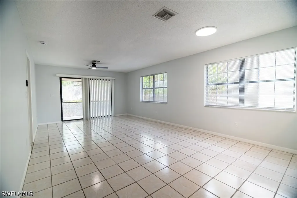 5254 Treetops Drive Naples FL 34113
