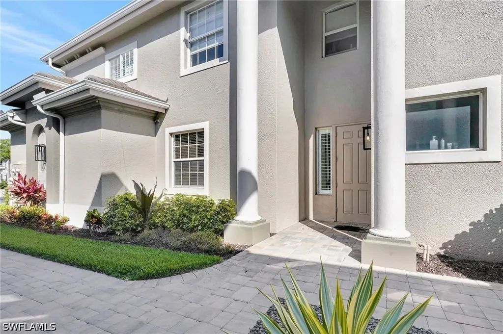 9310 Triana Terrace Fort Myers FL 33912