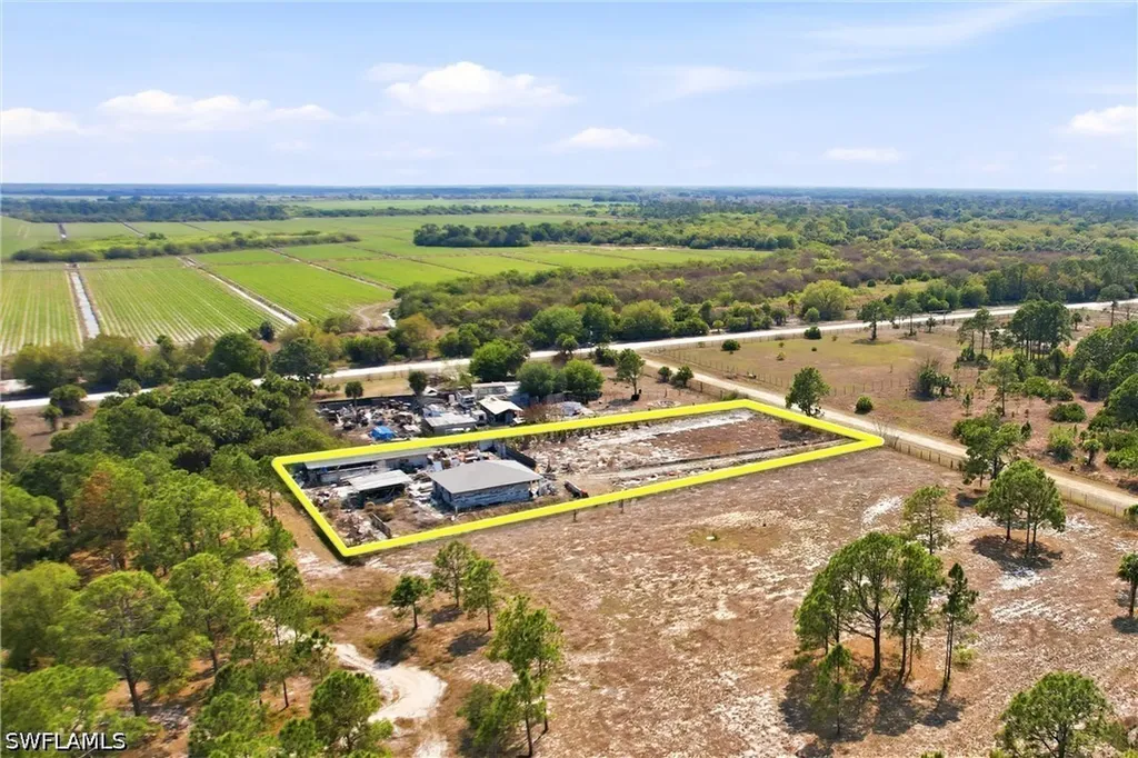 865 S Willow Street Montura Ranches FL 33440