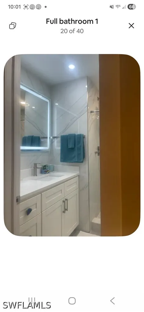 200 Turtle Lake Court Naples FL 34105