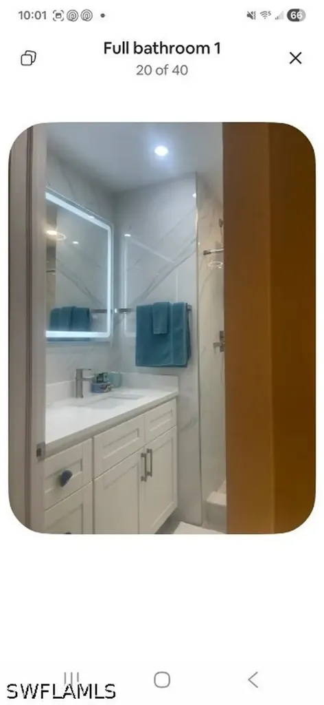 200 Turtle Lake Court Naples FL 34105