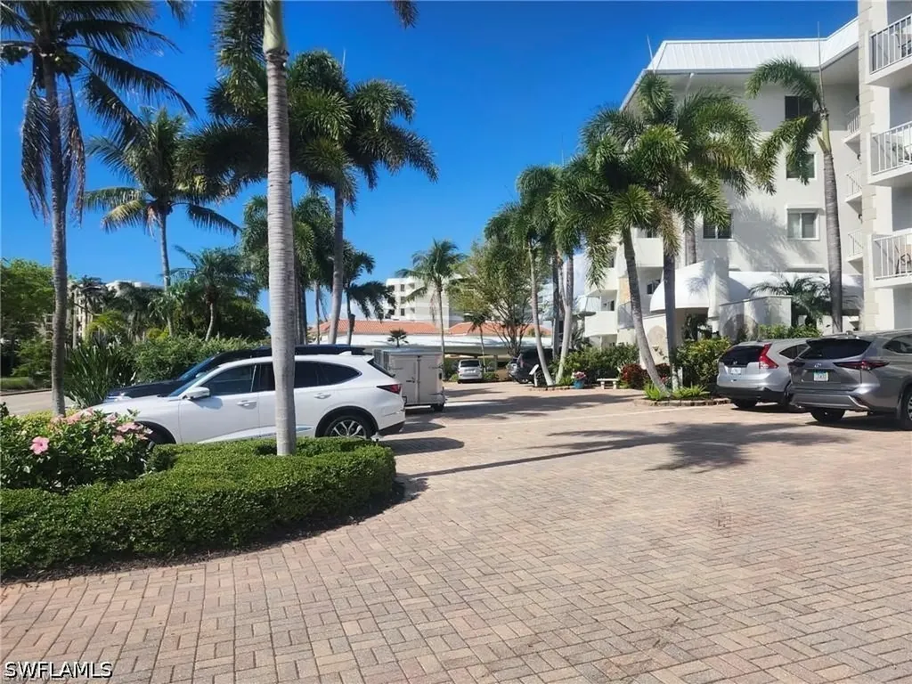 3000 Gulf Shore Boulevard N Naples FL 34103