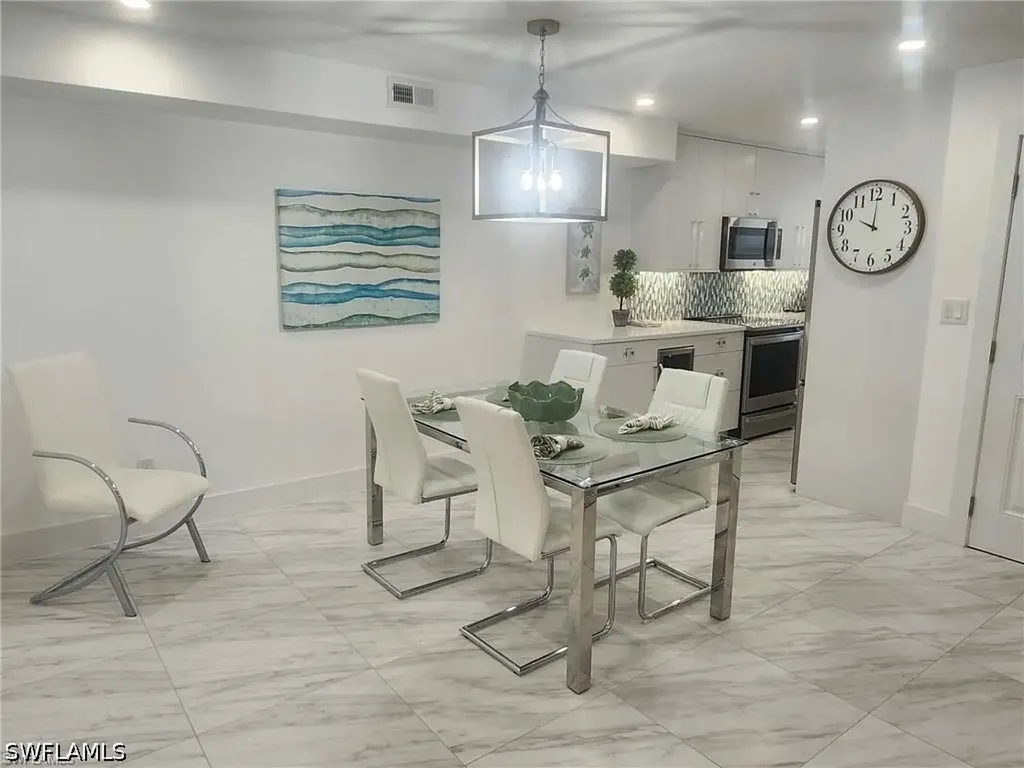 3000 Gulf Shore Boulevard N Naples FL 34103