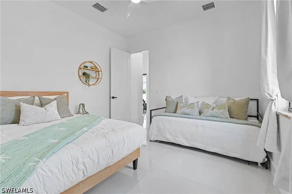 1923 SW 27th Terrace Cape Coral FL 33914