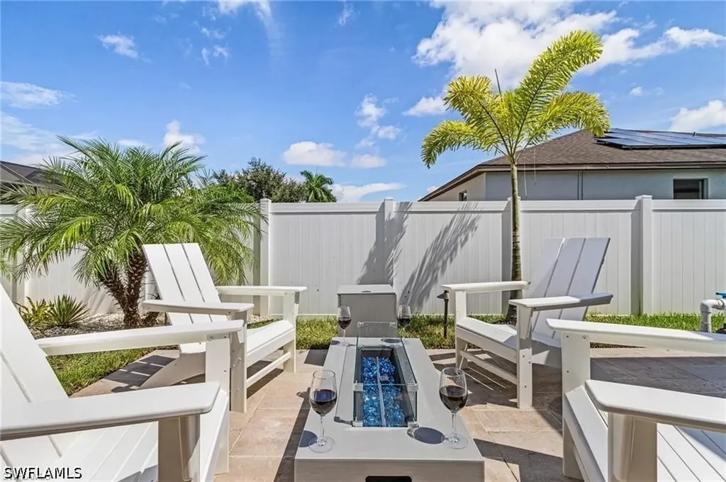 1923 SW 27th Terrace Cape Coral FL 33914