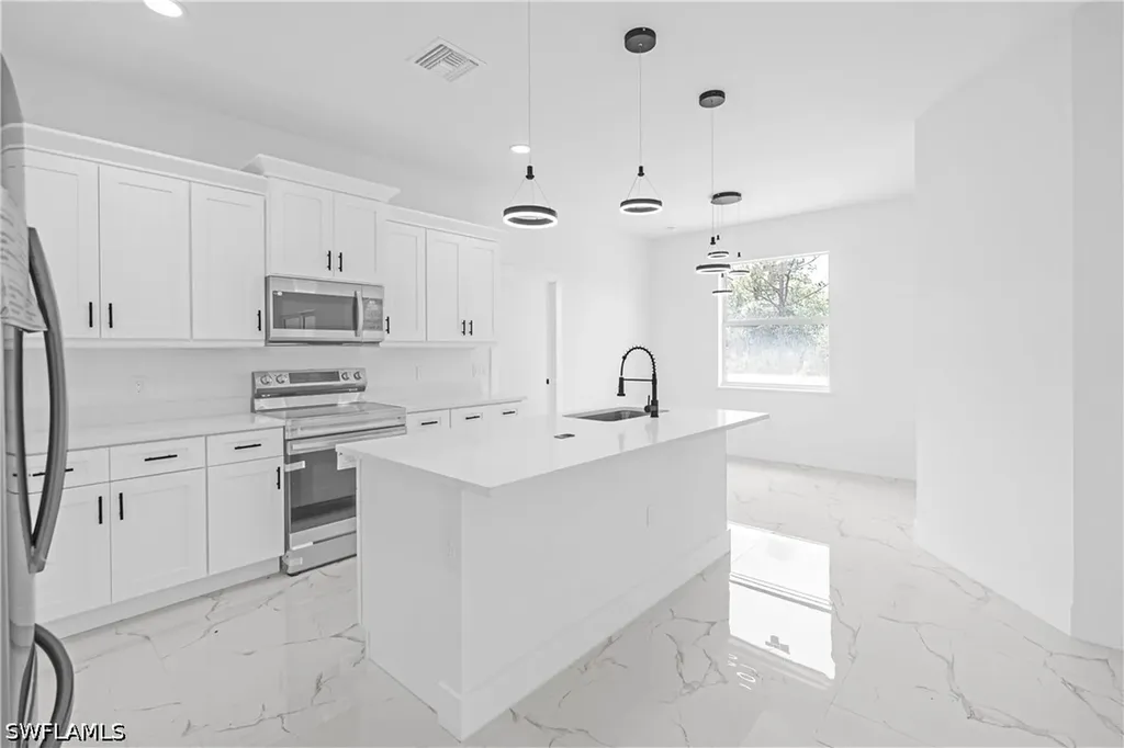 1905 Charles Avenue N Lehigh Acres FL 33971