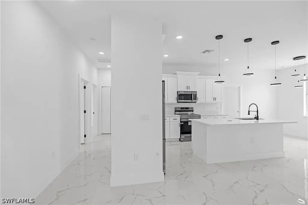1905 Charles Avenue N Lehigh Acres FL 33971