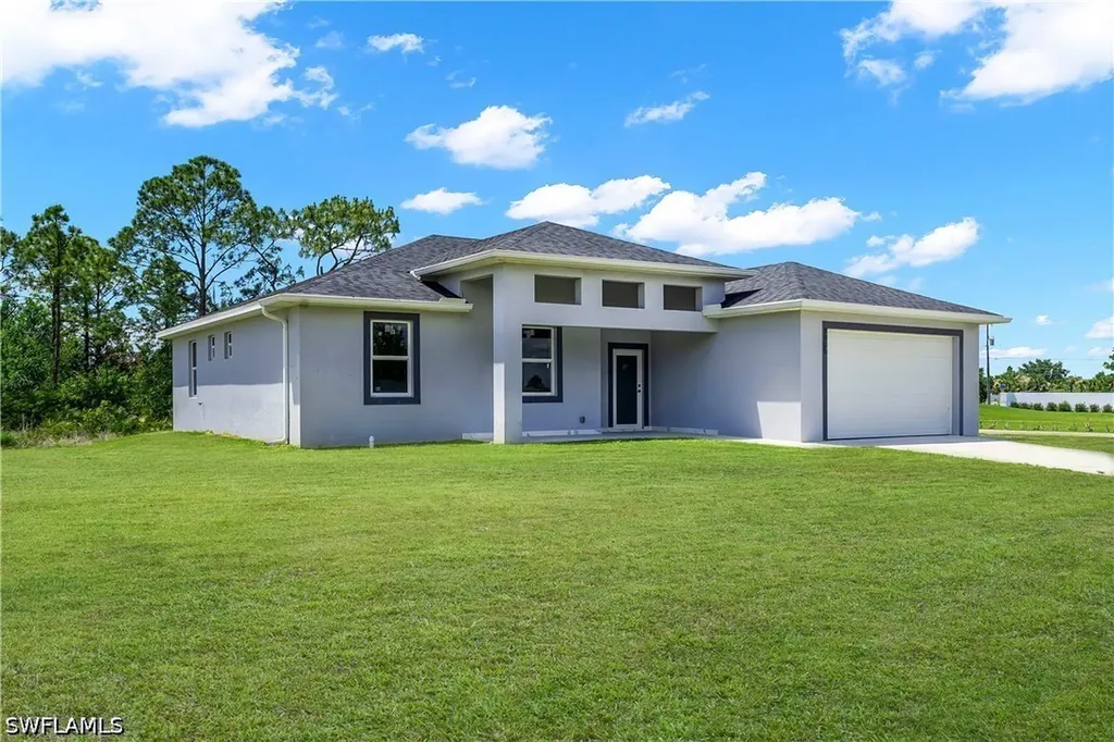 1905 Charles Avenue N Lehigh Acres FL 33971