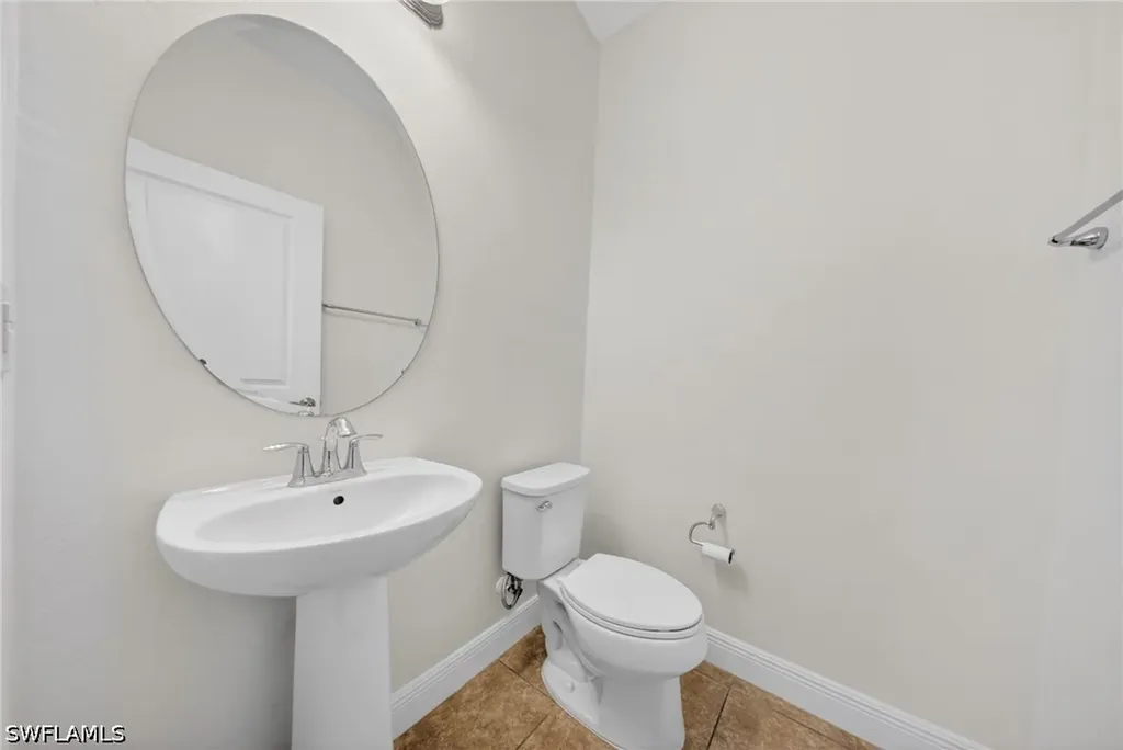 1435 Santiago Circle SW Naples FL 34113