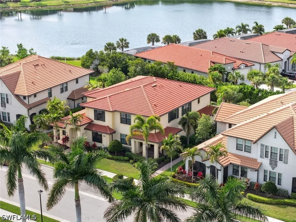 1435 Santiago Circle SW Naples FL 34113