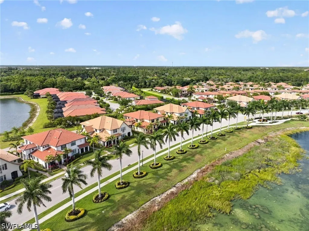 1435 Santiago Circle SW Naples FL 34113