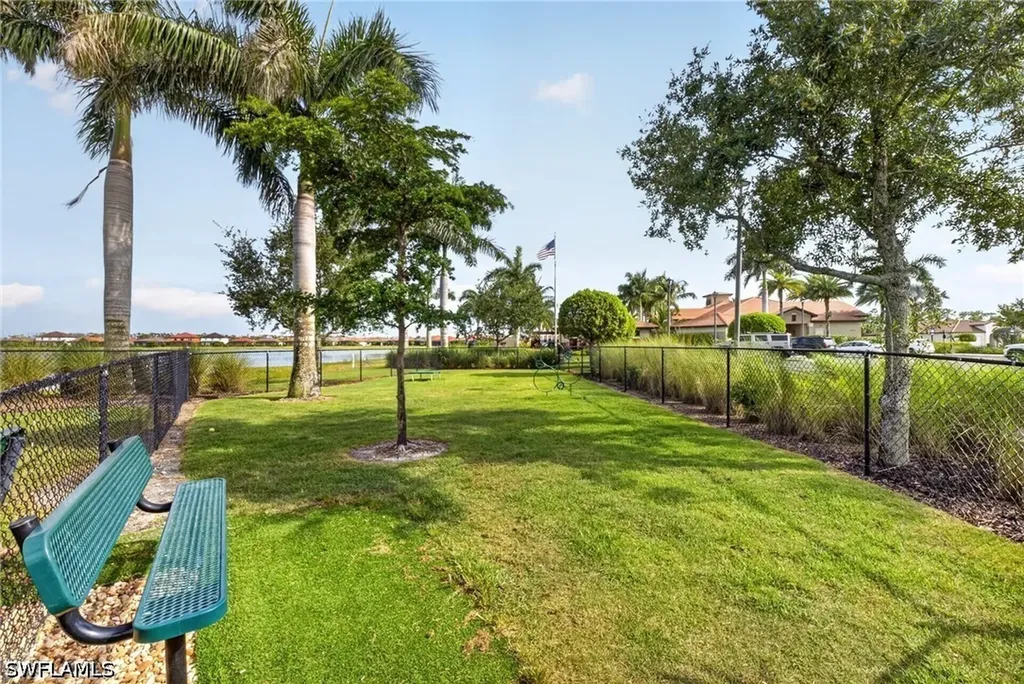 1435 Santiago Circle SW Naples FL 34113