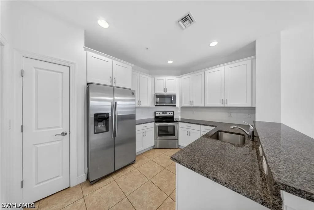1435 Santiago Circle SW Naples FL 34113