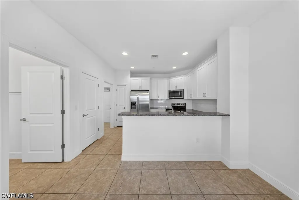 1435 Santiago Circle SW Naples FL 34113