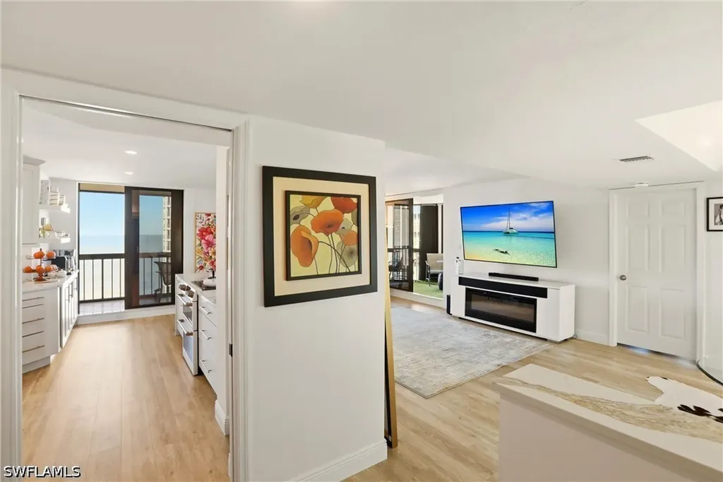 4551 Gulf Shore Boulevard N Naples FL 34103
