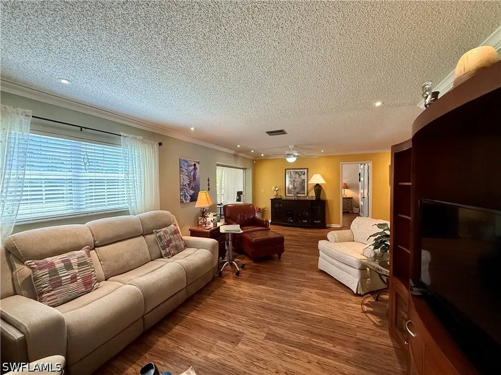 7079 Cedarhurst Drive Fort Myers FL 33919