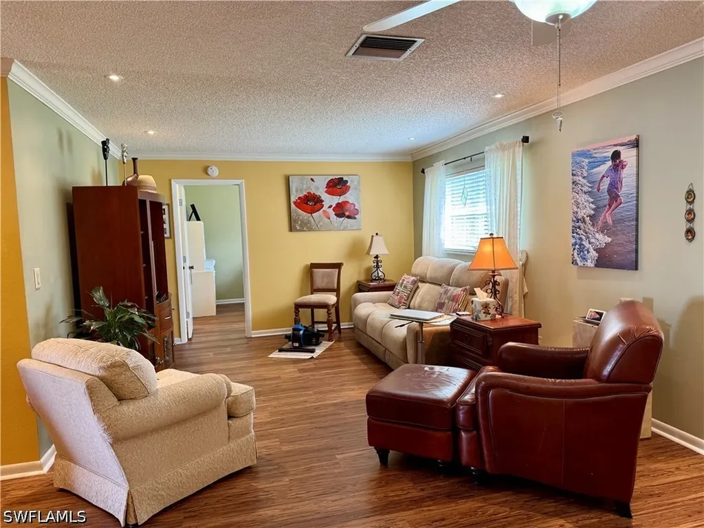 7079 Cedarhurst Drive Fort Myers FL 33919