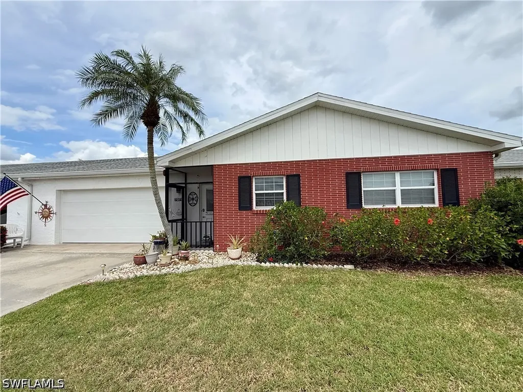 7079 Cedarhurst Drive Fort Myers FL 33919