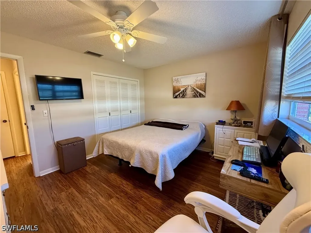 7079 Cedarhurst Drive Fort Myers FL 33919