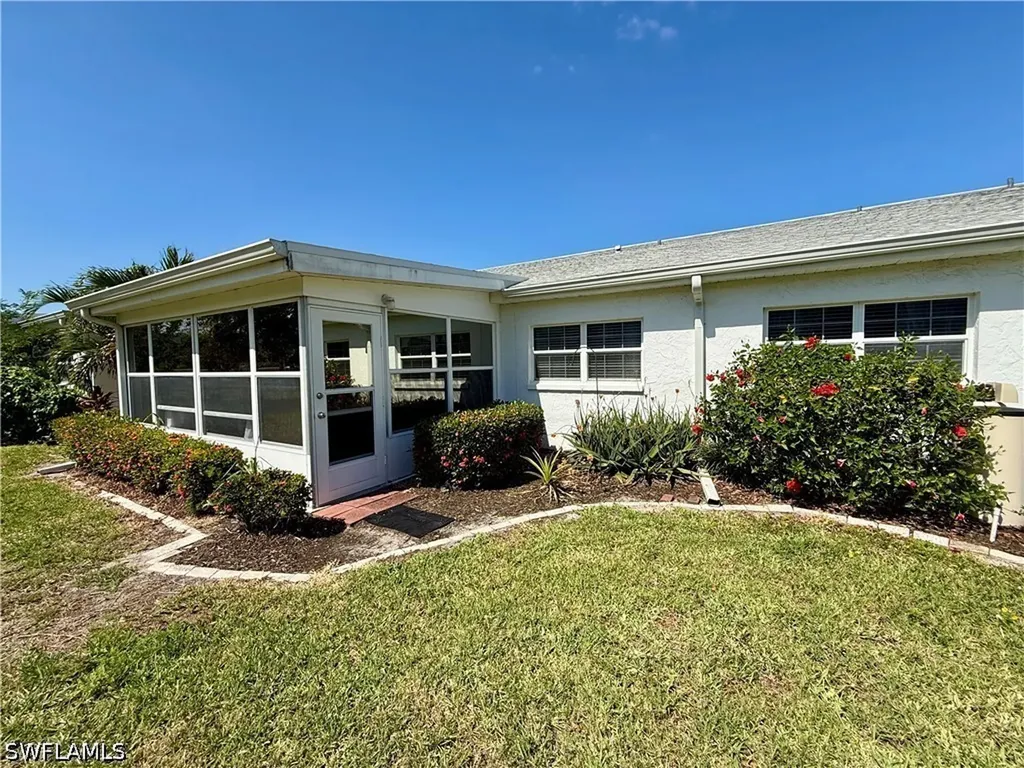 7079 Cedarhurst Drive Fort Myers FL 33919