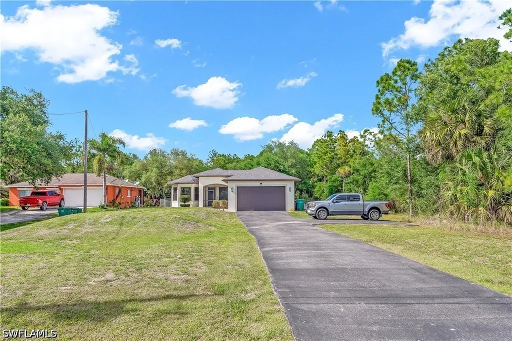 2531 70th Avenue NE Naples FL 34120