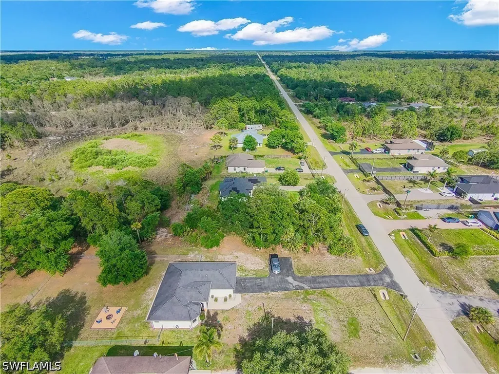 2531 70th Avenue NE Naples FL 34120