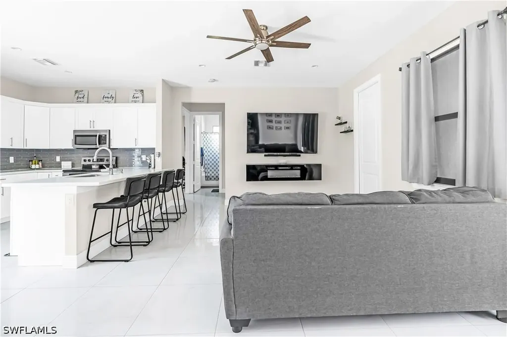 2531 70th Avenue NE Naples FL 34120