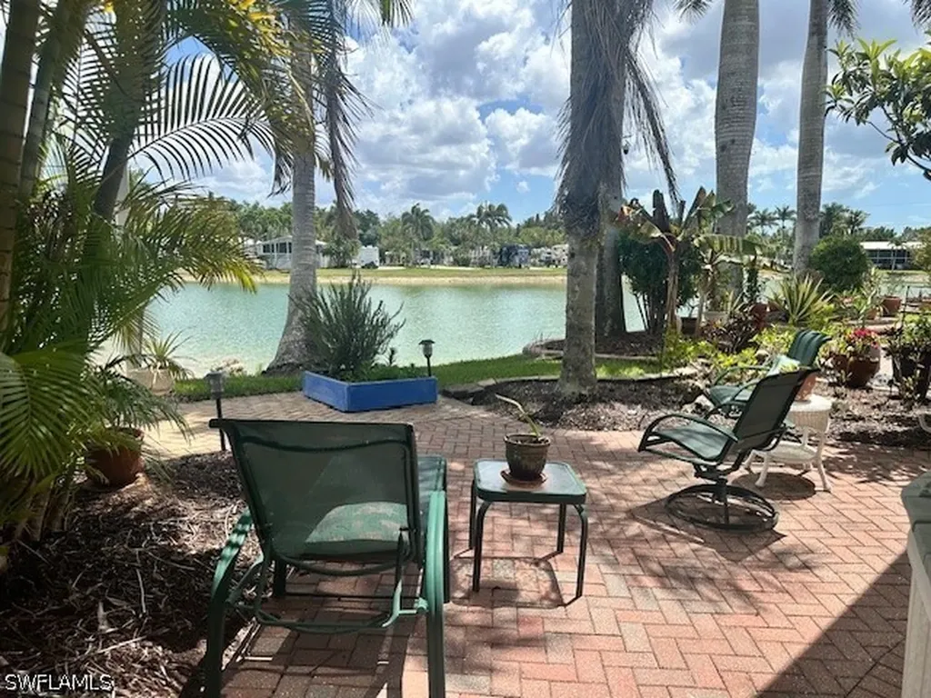 1503 Ruby Lake Point Naples FL 34114