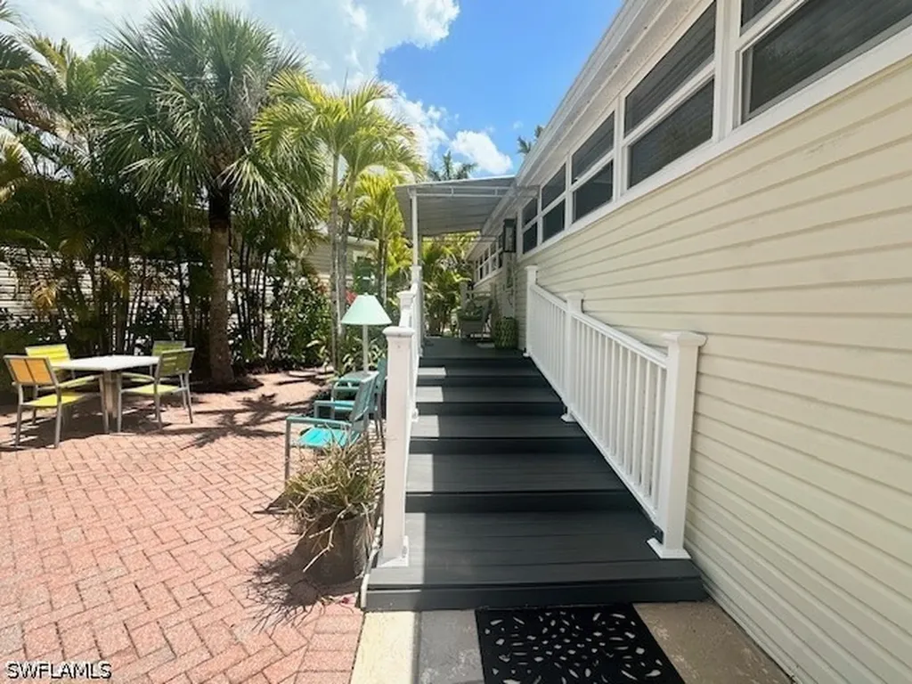 1503 Ruby Lake Point Naples FL 34114