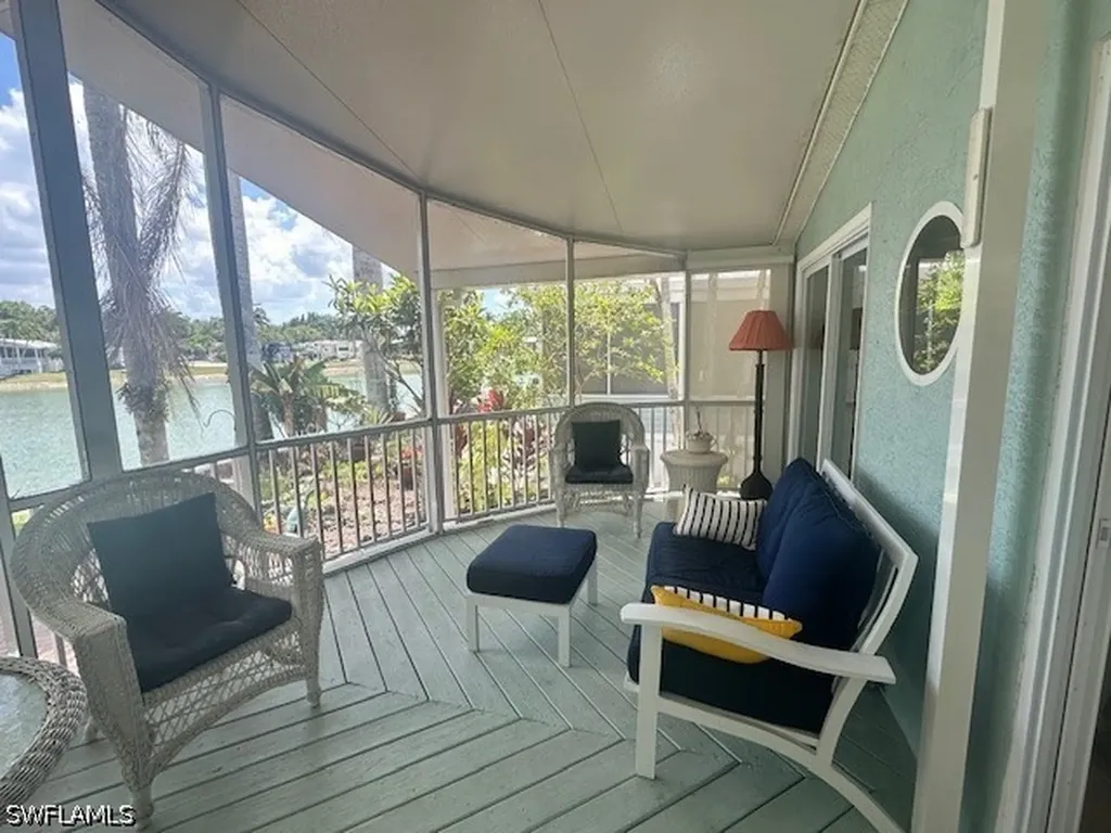 1503 Ruby Lake Point Naples FL 34114
