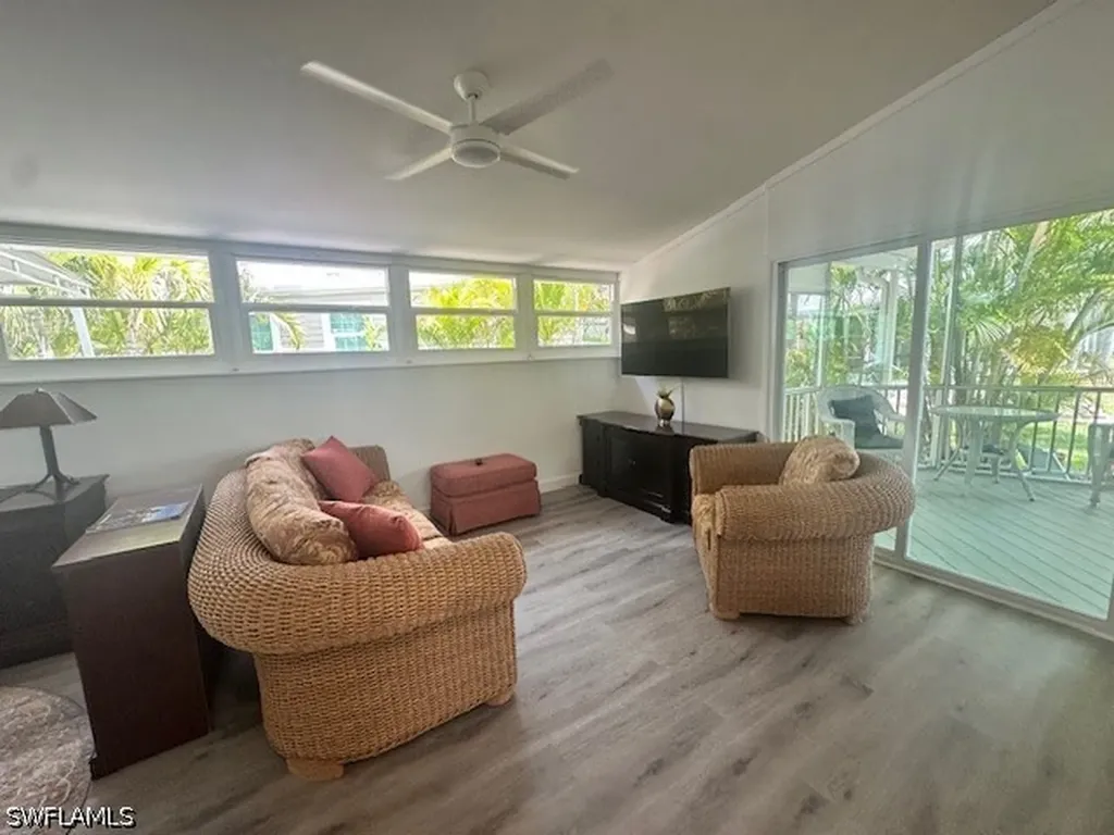1503 Ruby Lake Point Naples FL 34114