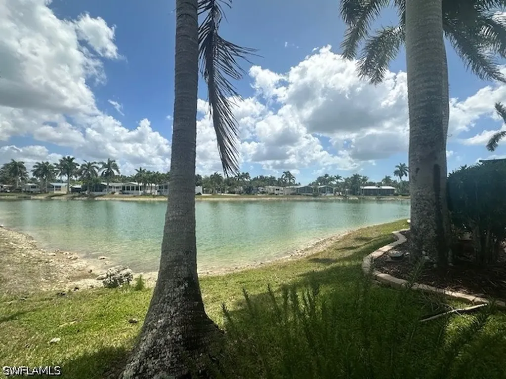 1503 Ruby Lake Point Naples FL 34114