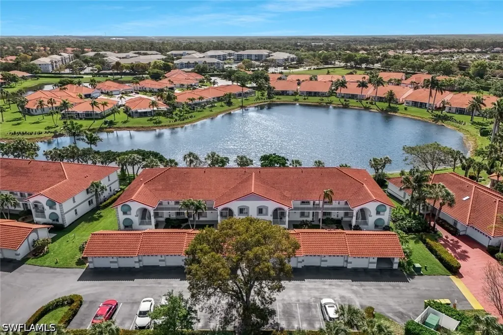186 Gabriel Circle Naples FL 34104