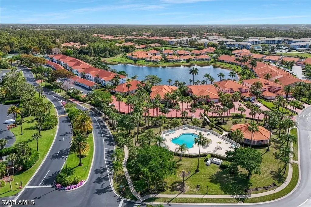 186 Gabriel Circle Naples FL 34104