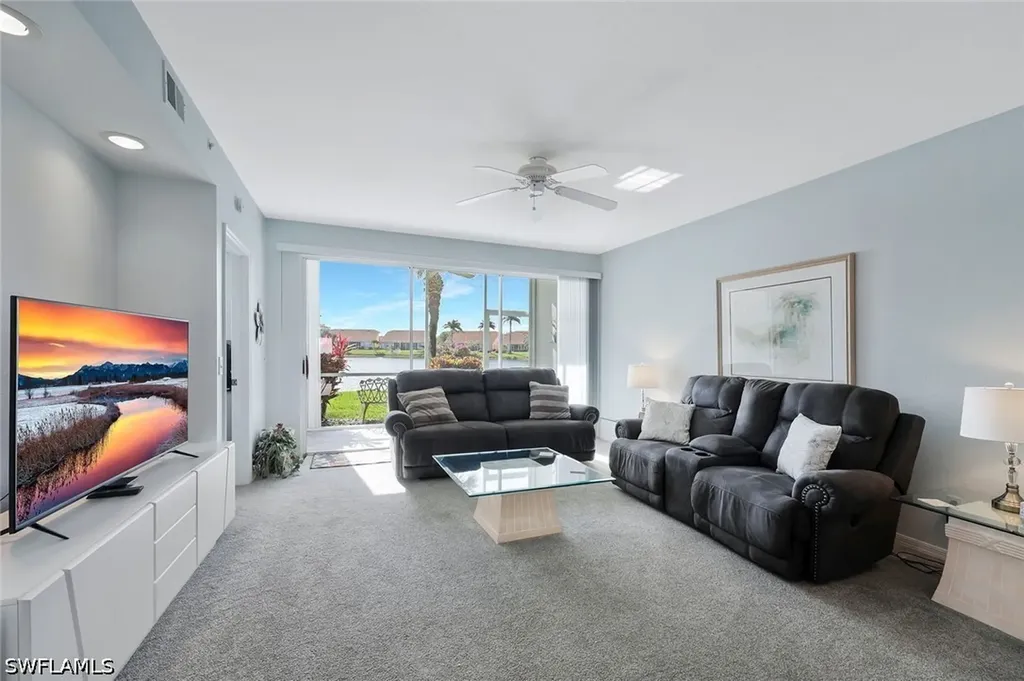 186 Gabriel Circle Naples FL 34104