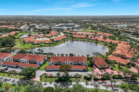 186 Gabriel Circle Naples FL 34104