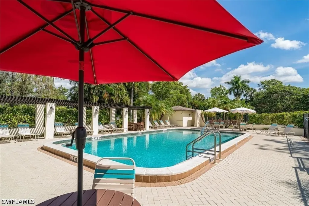 1025 Pine Isle Lane Naples FL 34112