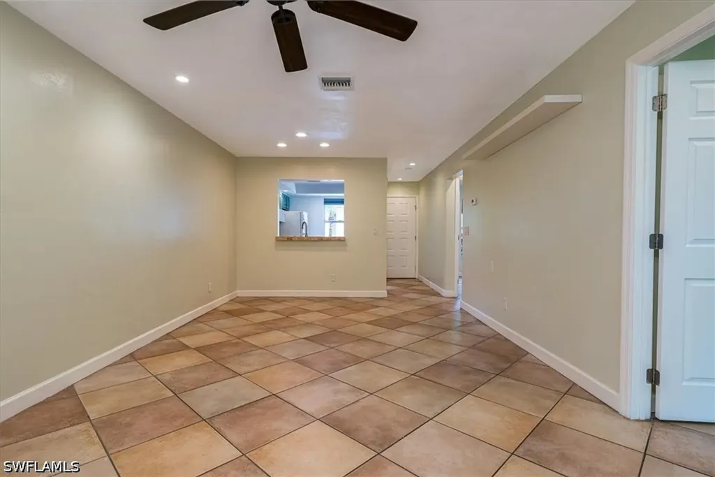 1025 Pine Isle Lane Naples FL 34112
