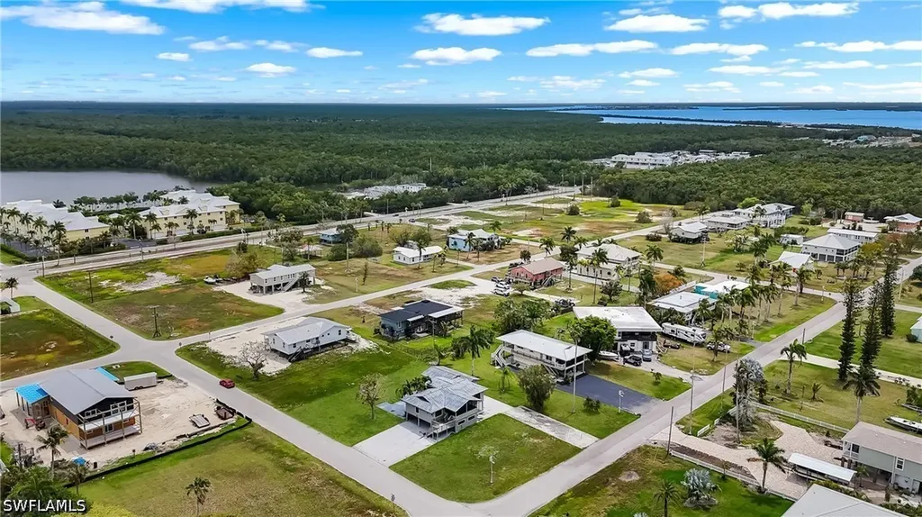301 Allen Avenue Everglades City FL 34139