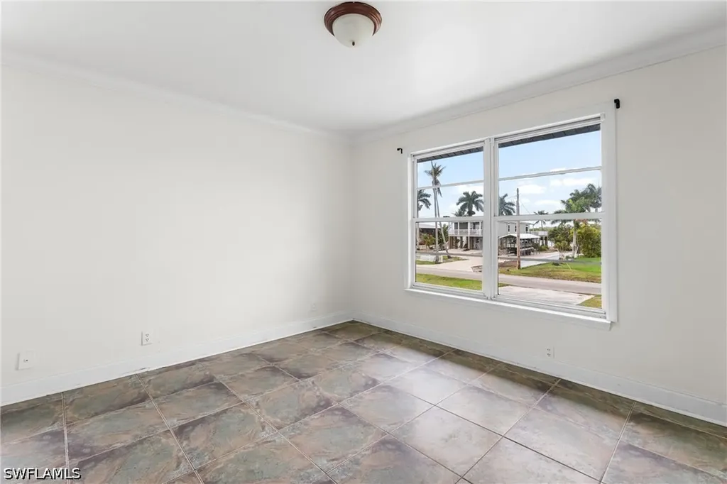 301 Allen Avenue Everglades City FL 34139