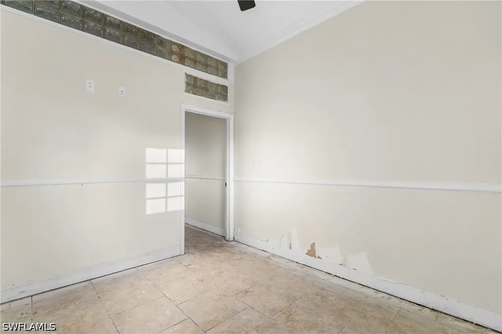 301 Allen Avenue Everglades City FL 34139