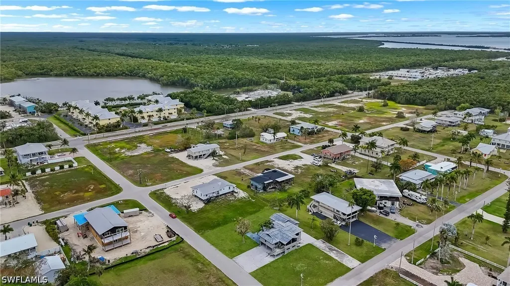 301 Allen Avenue Everglades City FL 34139