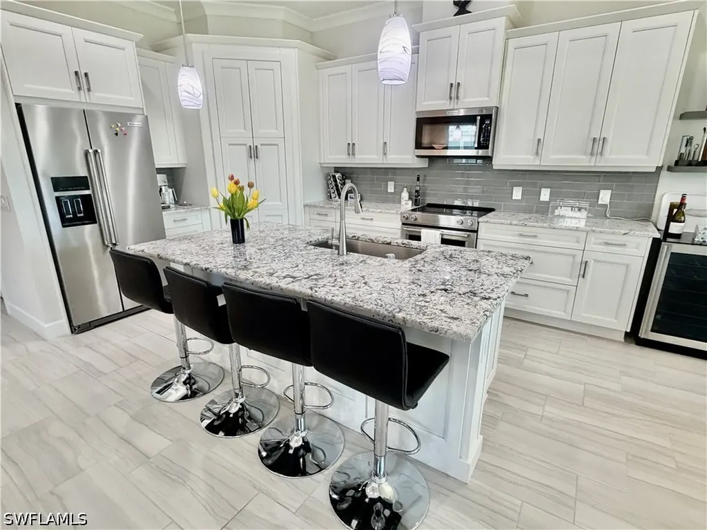 6505 Dominica Drive Naples FL 34113