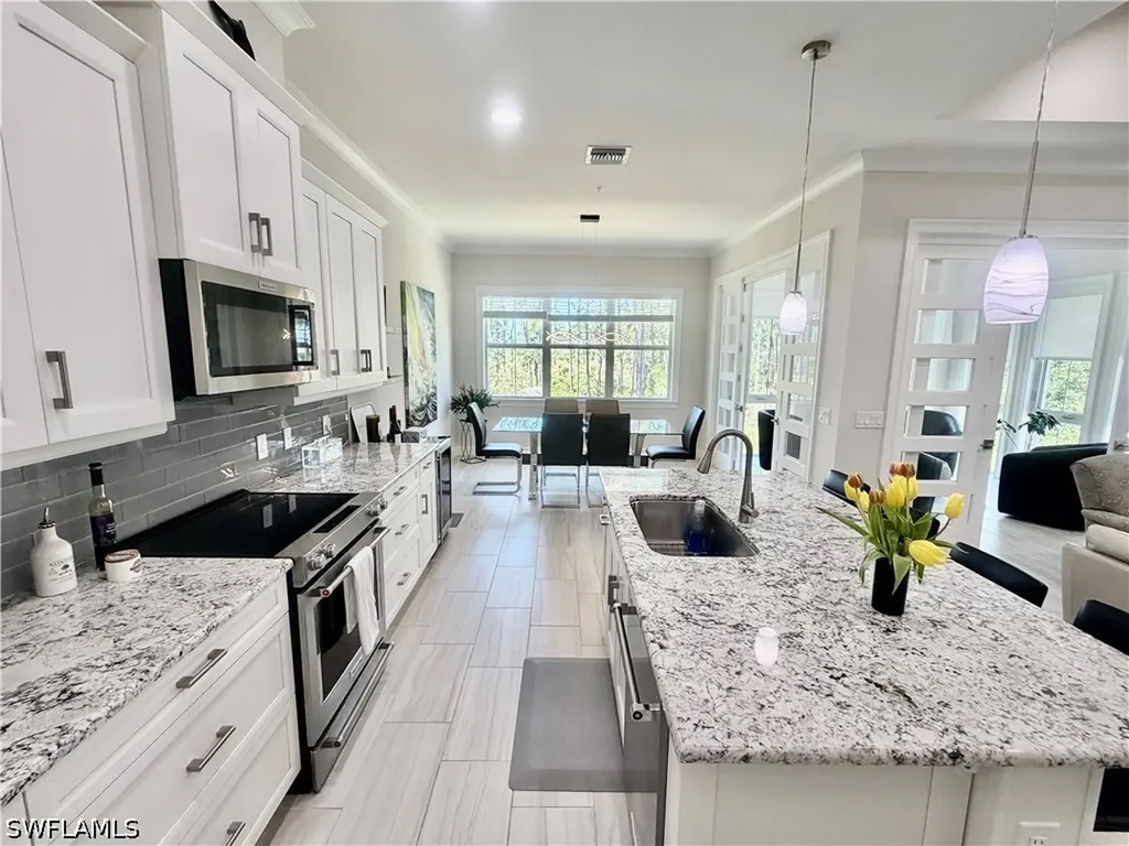 6505 Dominica Drive Naples FL 34113