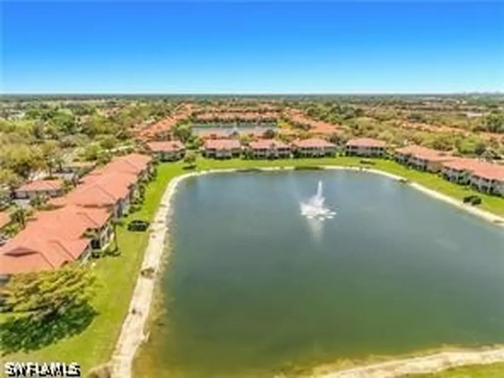 2456 Millcreek Lane Naples FL 34119